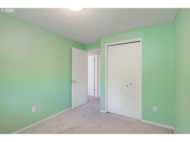 13600 Ne 18th St 26, Vancouver, WA 98684