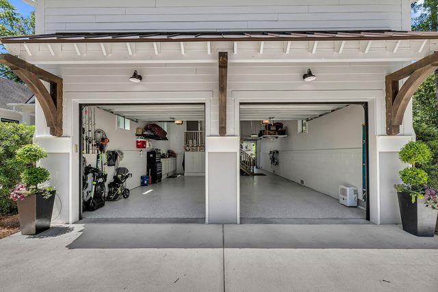 4991 Timber Race Course, Hollywood, SC 29449