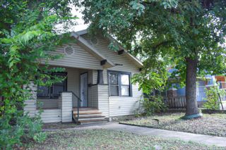 2246 E HOUSTON ST, San Antonio, TX 78202