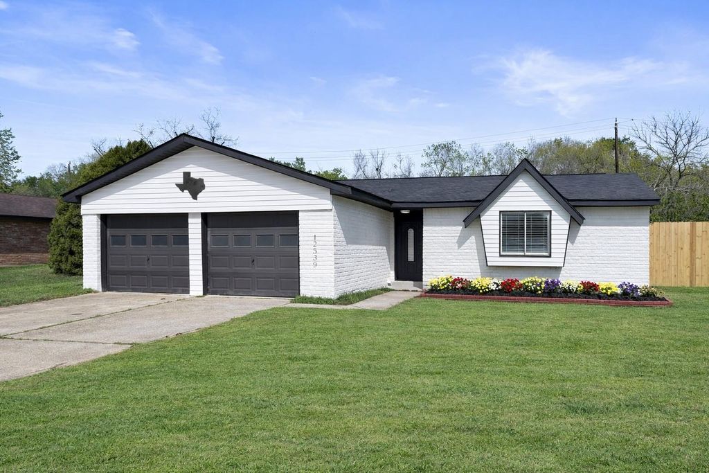 12539 Fern Forest Drive, Houston, TX 77044