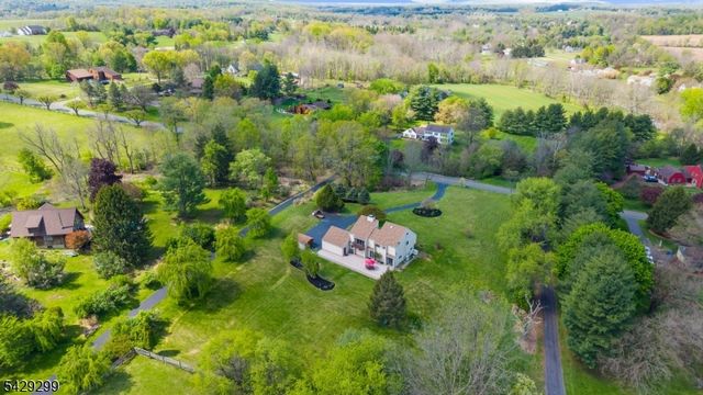 48 Van Lieus Rd, East Amwell Twp., NJ 08551