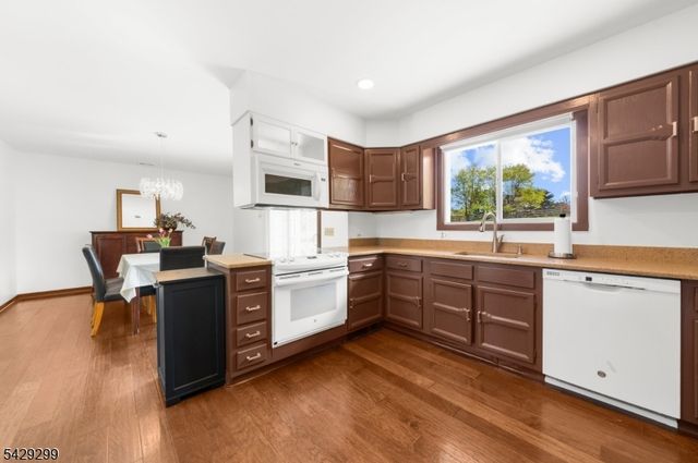 48 Van Lieus Rd, East Amwell Twp., NJ 08551