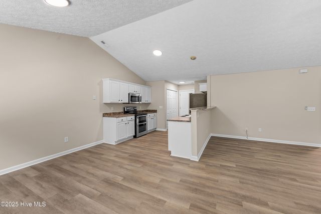 111 Butternut Circle, Jacksonville, NC 28546