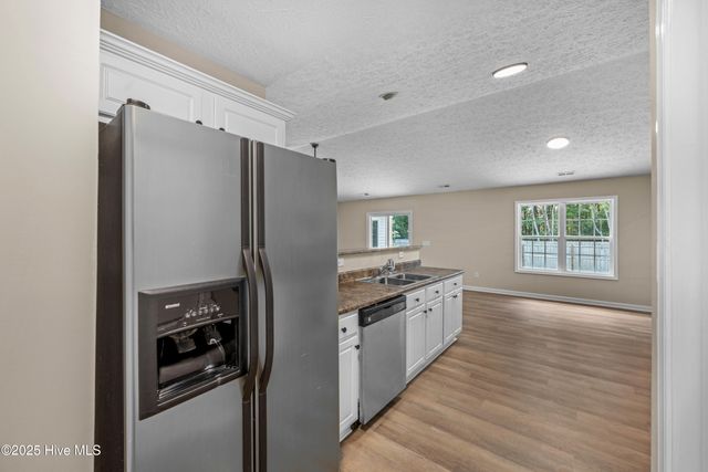 111 Butternut Circle, Jacksonville, NC 28546