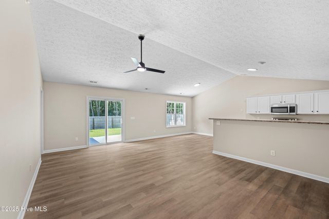 111 Butternut Circle, Jacksonville, NC 28546