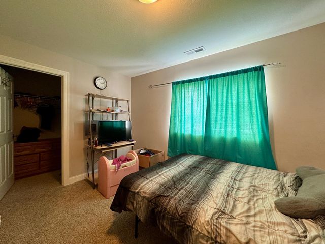 2008 Whiting Road NW 6, Bemidji, MN 56601