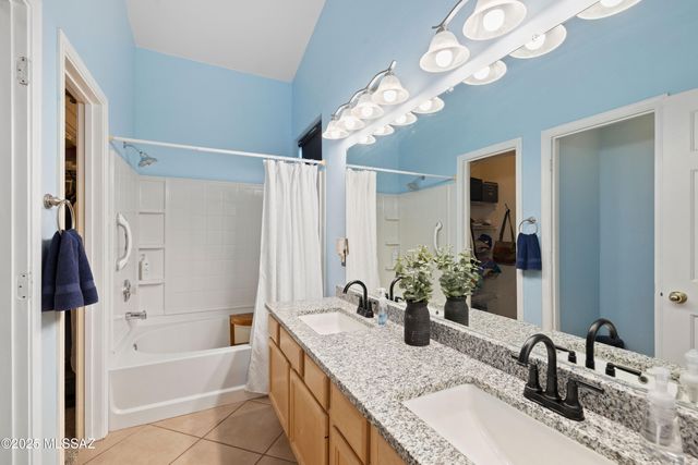 1692 Camino Barrera, Rio Rico, AZ 85648