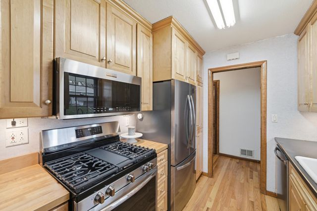 16019 Birch Lane, Minnetonka, MN 55345