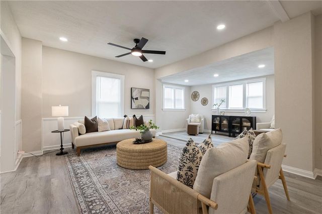 315 Osage Street, Buckner, MO 64016
