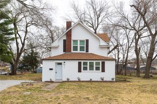 315 Osage Street, Buckner, MO 64016