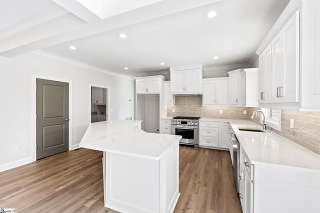 354 S Monterey Drive, Moore, SC 29369