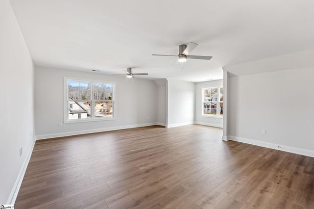 354 S Monterey Drive, Moore, SC 29369