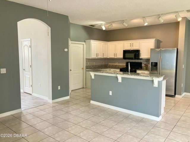 184 Gala Circle, Daytona Beach, FL 32124