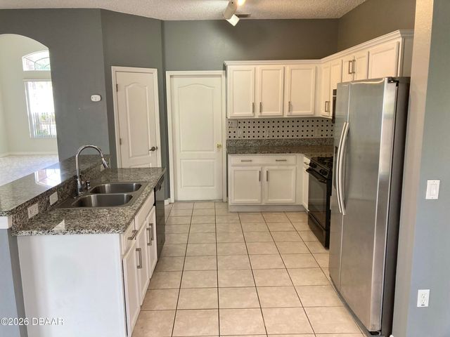 184 Gala Circle, Daytona Beach, FL 32124