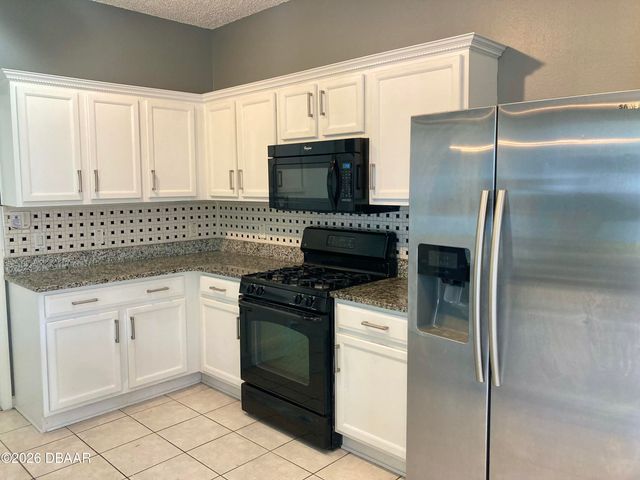 184 Gala Circle, Daytona Beach, FL 32124