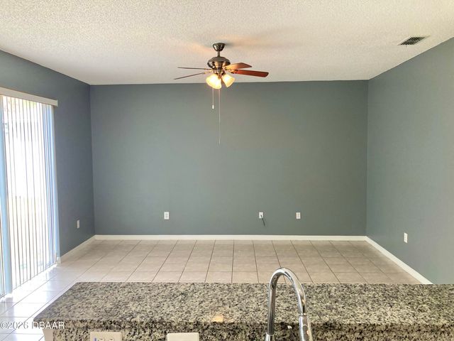 184 Gala Circle, Daytona Beach, FL 32124