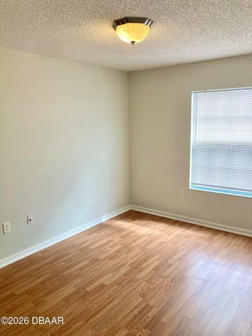 184 Gala Circle, Daytona Beach, FL 32124