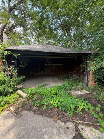 19260 Hull Street, Detroit, MI 48203