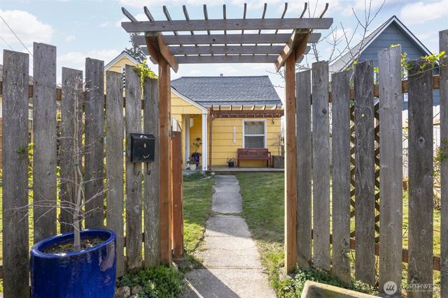 1205 Humboldt Street, Bellingham, WA 98225