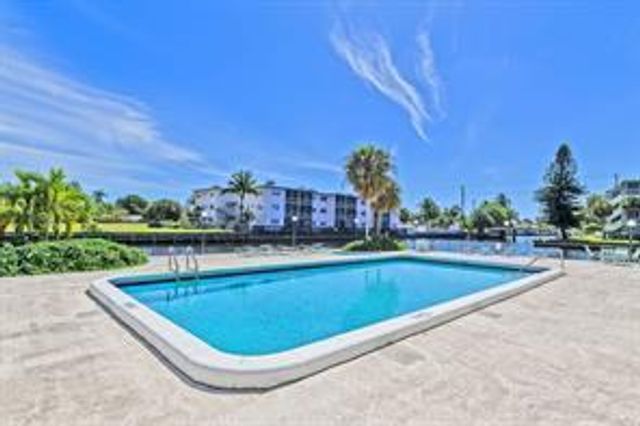 2731 TAFT Street 309, Hollywood, FL 33020