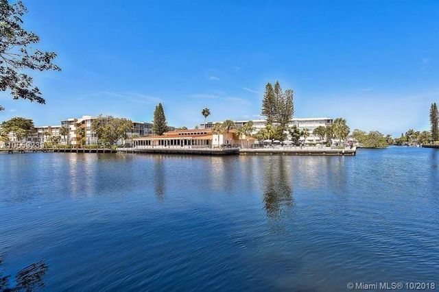 2731 TAFT Street 309, Hollywood, FL 33020
