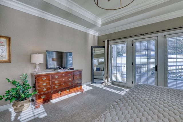 1196 Mary Hill CIRCLE, Hartland, WI 53029