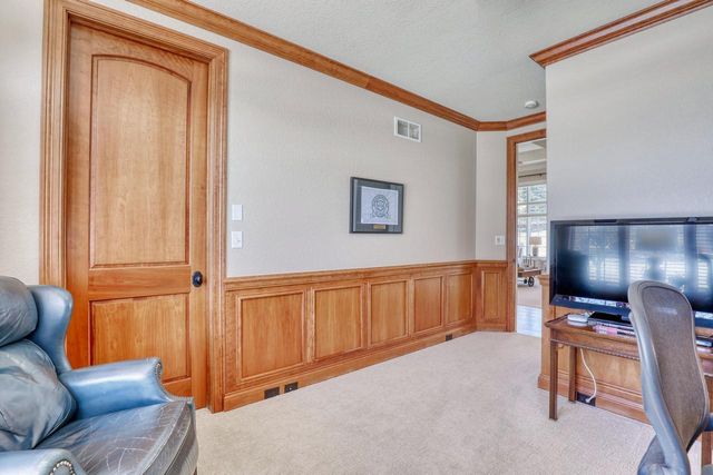 1196 Mary Hill CIRCLE, Hartland, WI 53029