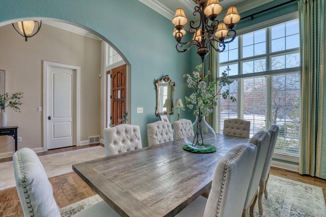 1196 Mary Hill CIRCLE, Hartland, WI 53029