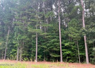 05 Ocean Highway, Hertford, NC 27944