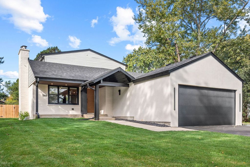 566 Earl Drive, Northfield, IL 60093 — exterior