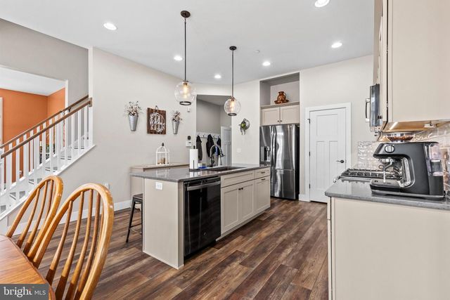 798 AURORA DRIVE, Mechanicsburg, PA 17055
