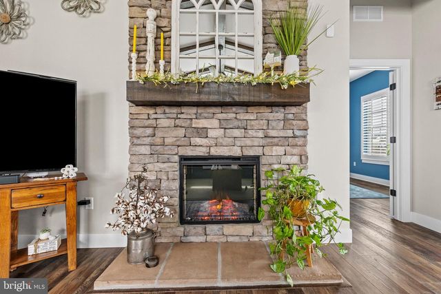 798 AURORA DRIVE, Mechanicsburg, PA 17055