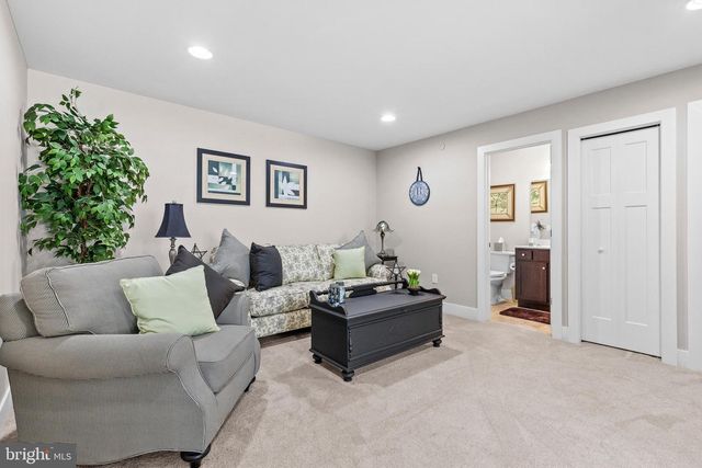 798 AURORA DRIVE, Mechanicsburg, PA 17055