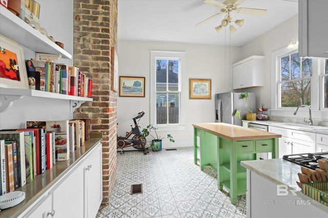 1508 Dauphin Street, Mobile, AL 36604