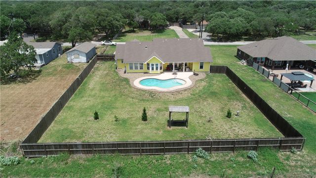 2562 Big Oak Lane, Ingleside, TX 78362