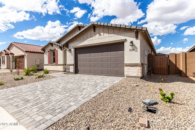40484 W RIO GRANDE Drive, Maricopa, AZ 85138