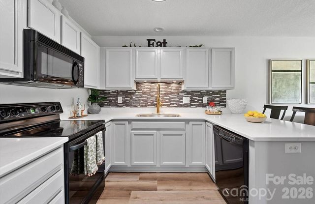 40 Olde Covington Way, Arden, NC 28704