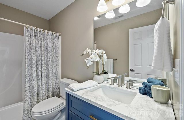 40 Olde Covington Way, Arden, NC 28704