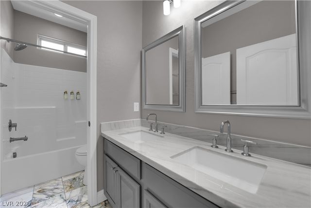 5401 Alden Glen Drive, Las Vegas, NV 89135