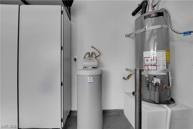 5401 Alden Glen Drive, Las Vegas, NV 89135