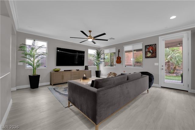 5401 Alden Glen Drive, Las Vegas, NV 89135