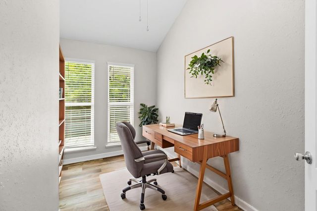 21 Red Oak Circle, Point Blank, TX 77364