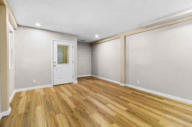 21 Red Oak Circle, Point Blank, TX 77364