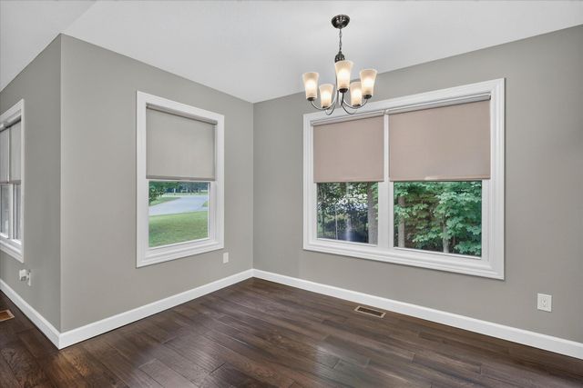 69914 Roy Drive, Edwardsburg, MI 49112