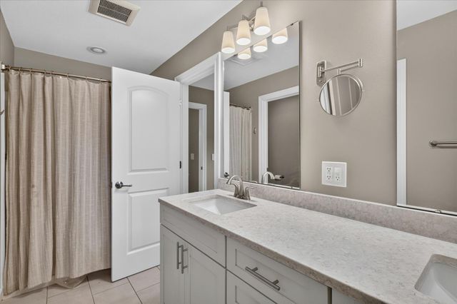 69914 Roy Drive, Edwardsburg, MI 49112
