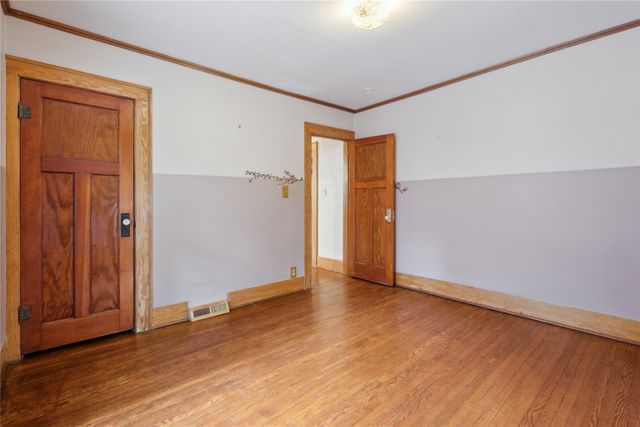 1439 46th Street, Des Moines, IA 50311