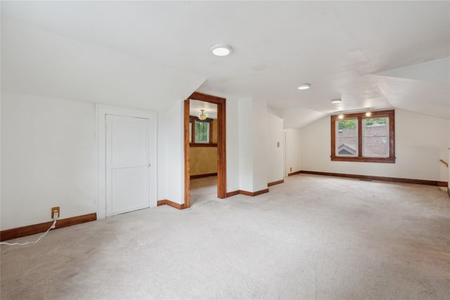 1439 46th Street, Des Moines, IA 50311