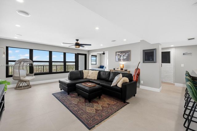3200 Port Royale Dr N 2011, Fort Lauderdale, FL 33308