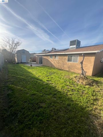 4820 MCNARY COURT, Modesto, CA 95357