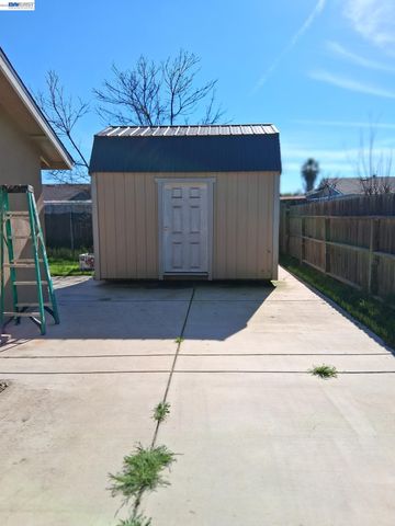 4820 MCNARY COURT, Modesto, CA 95357